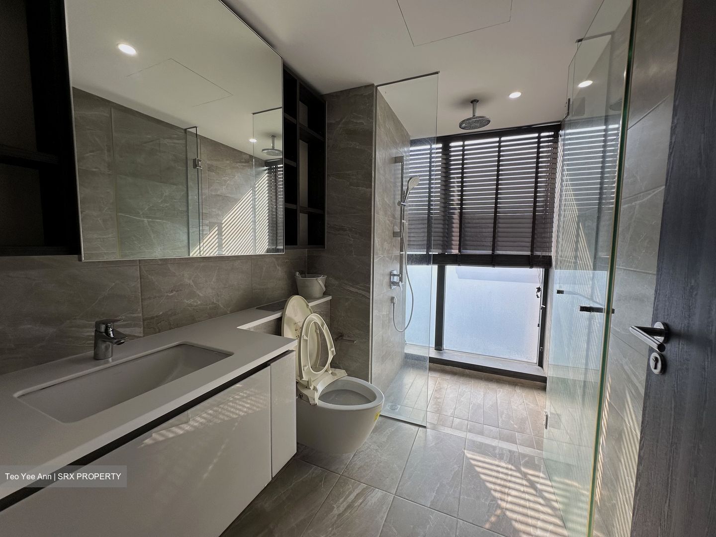 Lake Grande (D22), Condominium #518519251